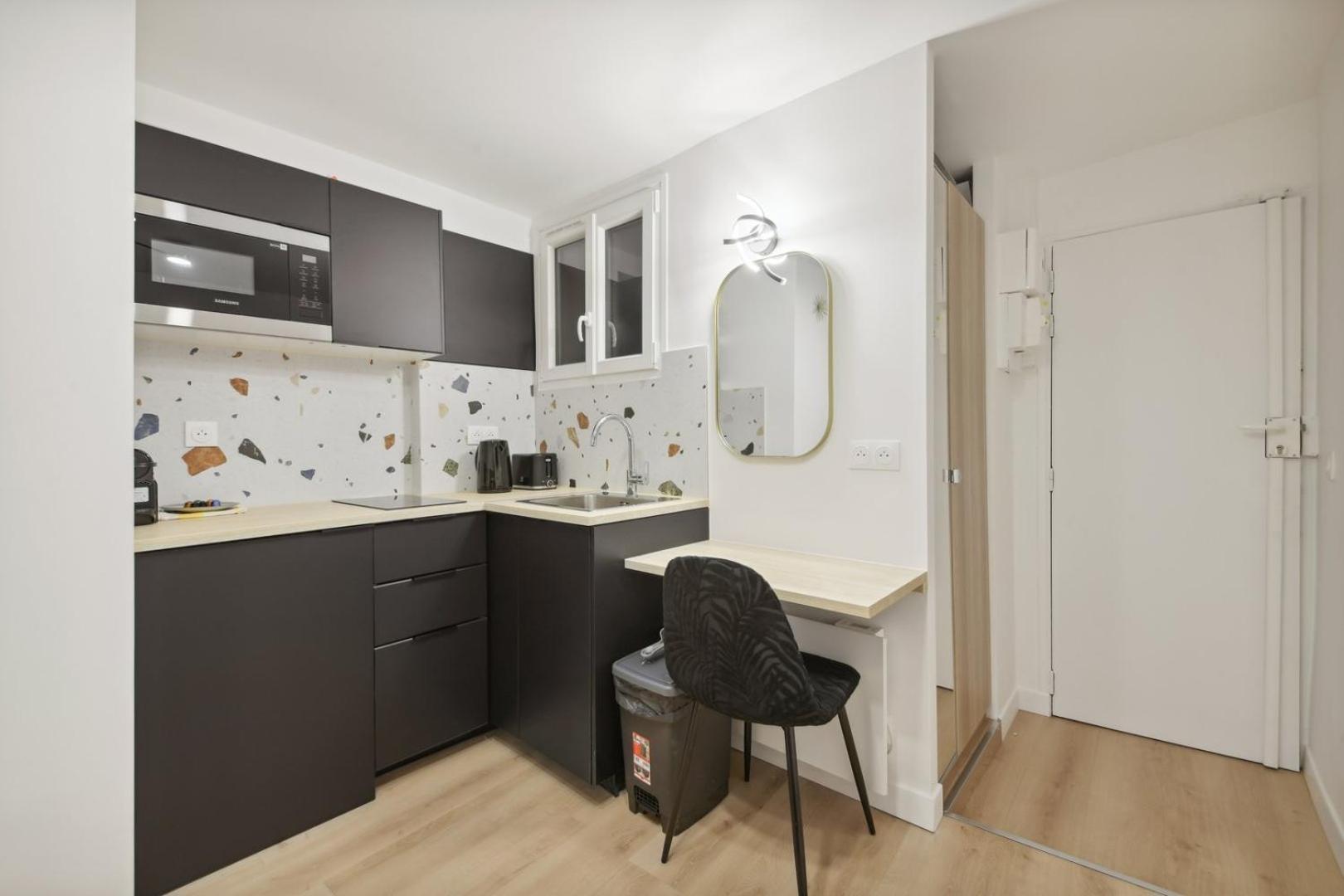 342 Elena - Stunning Parisian Appartamento